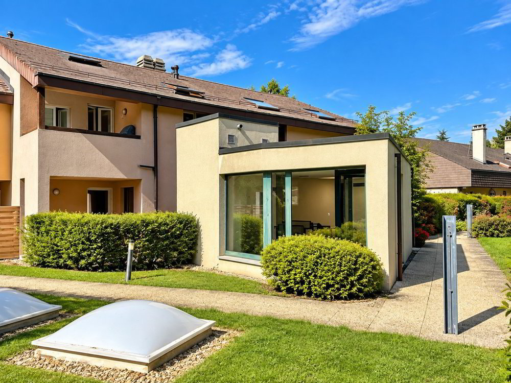 Pour investisseurs – Lot de 4 appartements, une surface commerciale en PPE et 10 parkings - Ansicht 3