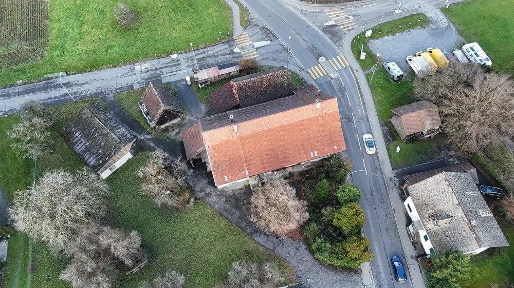 Ehemaliges Bauernhaus mit enormer Nutzungsreserve - Ansicht 4