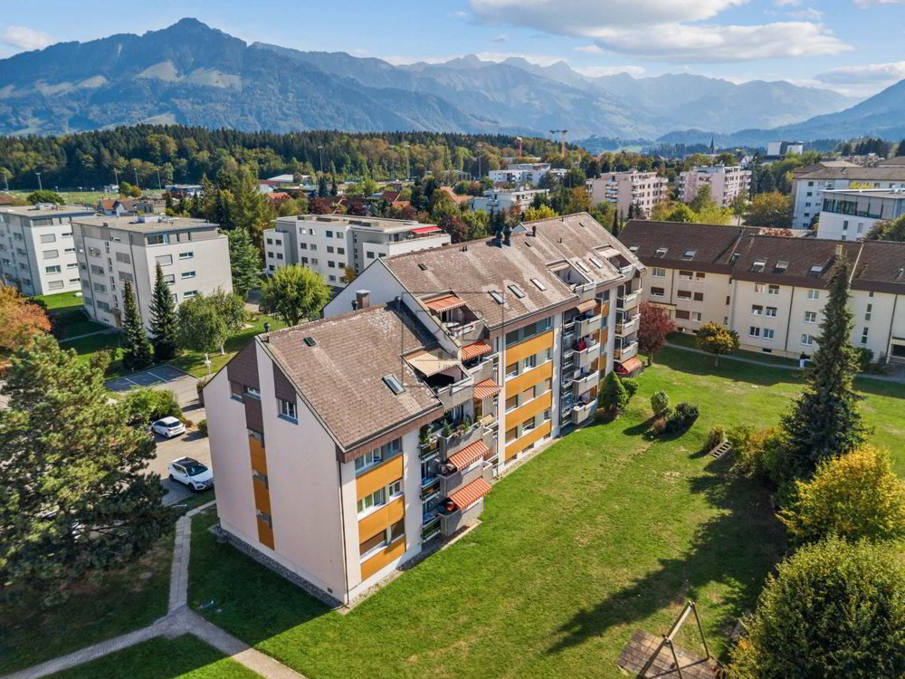 5 rooms Apartment to buy in Bulle - image 1/8