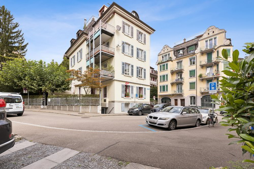 Altbauwohnung an hervorragender Lage