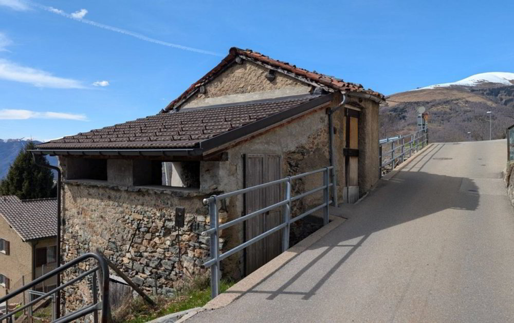 null rooms Land to buy in Carona - image 1/5
