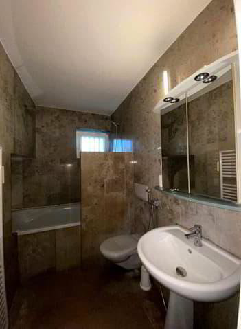 2.5 Zimmer Wohnung zum verkaufen in Biel/Bienne - Bild 1/11