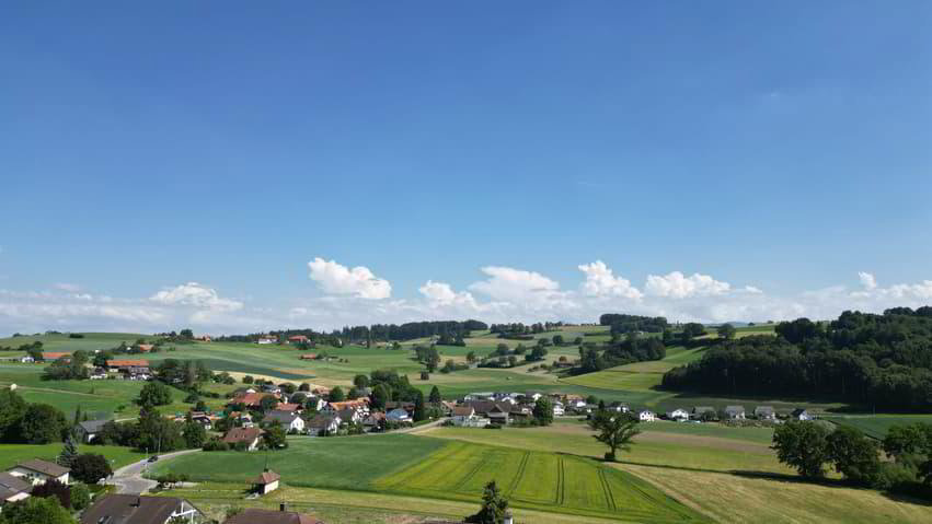 Casa di 6.5 locali in vendita a Ueberstorf - immagine 1/8