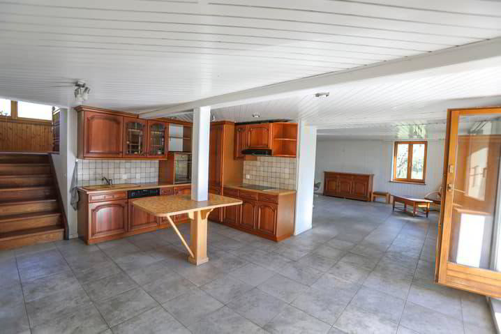 8 rooms House to buy in Bex - image 1/13