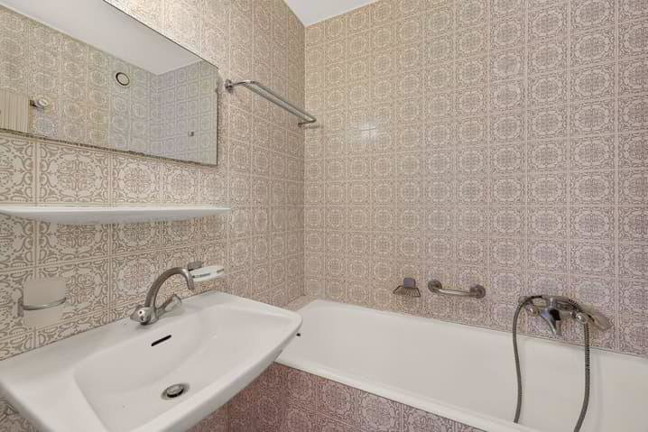 1 rooms Apartment to buy in Clarens - image 1/6
