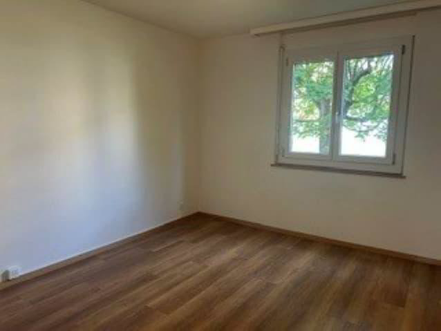 Appartement 2.5 pièces à louer à Bulle - image 1/3