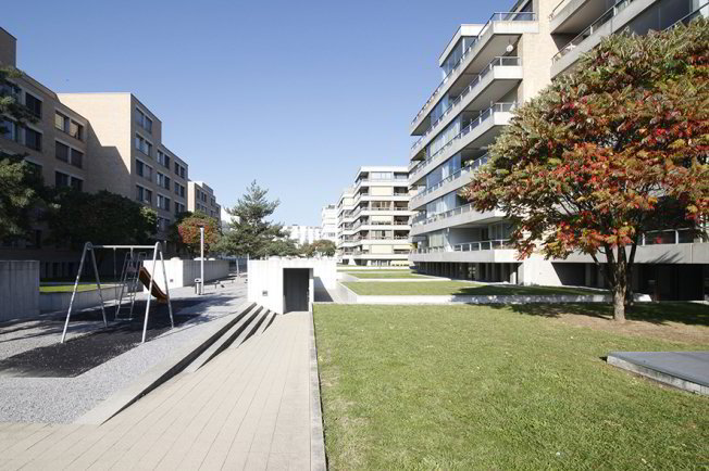 4 rooms Apartment for rent in Opfikon - image 1/1