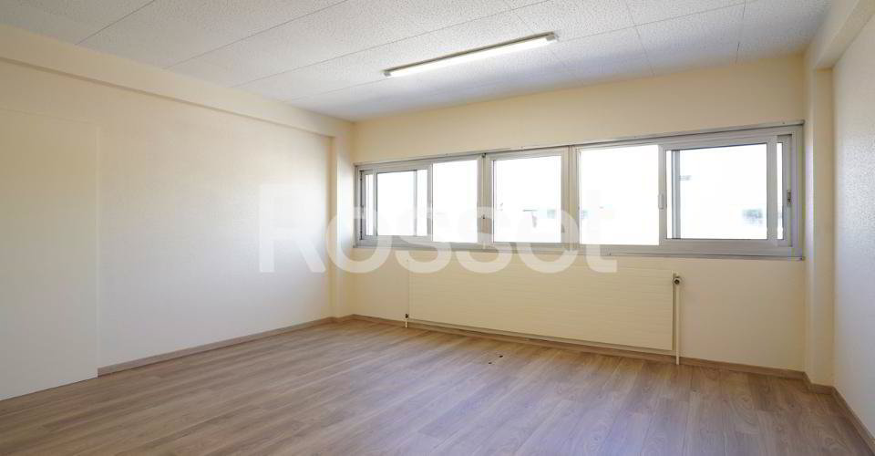 Ufficio & Commercio di null locali in affitto a Satigny - immagine 1/3