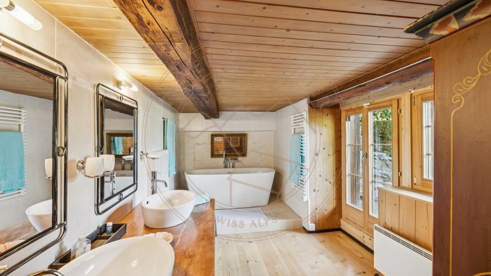 2 rooms Apartment to buy in Val-d'Illiez - image 1/5
