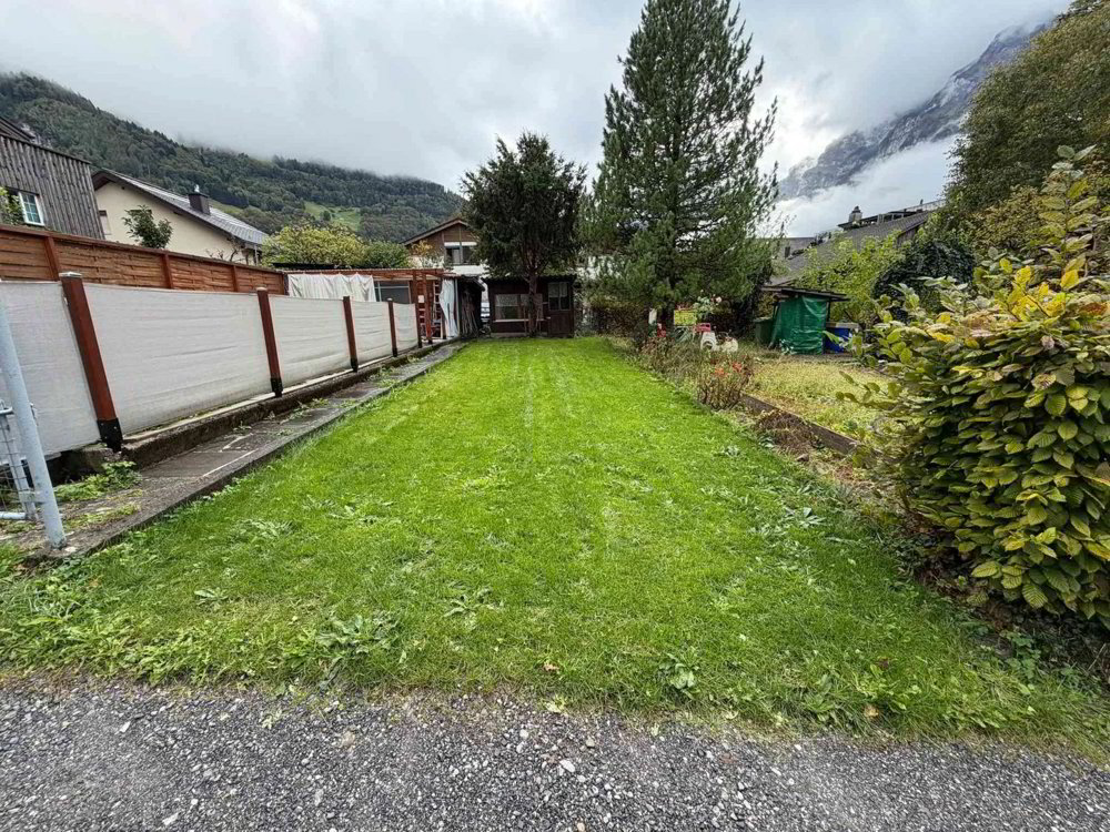 5.5 rooms House to buy in Mollis - image 1/13