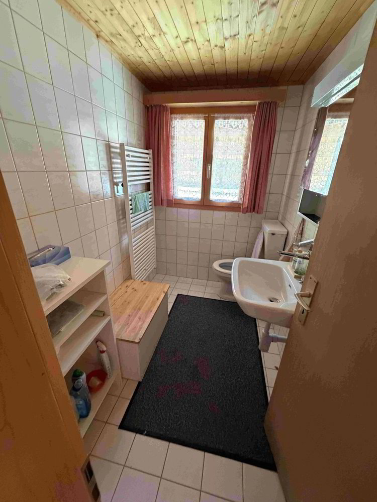 6 Zimmer Haus zu vermieten in Ruschein - Bild 1/8