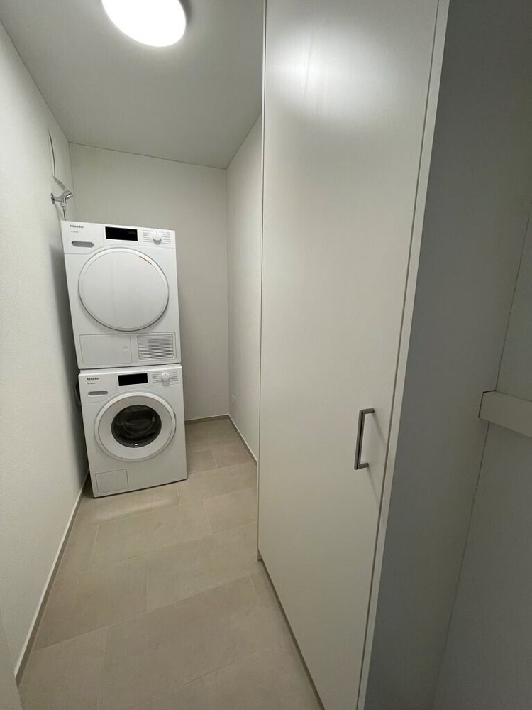 2 rooms Apartment for rent in Lengnau BE - image 1/5