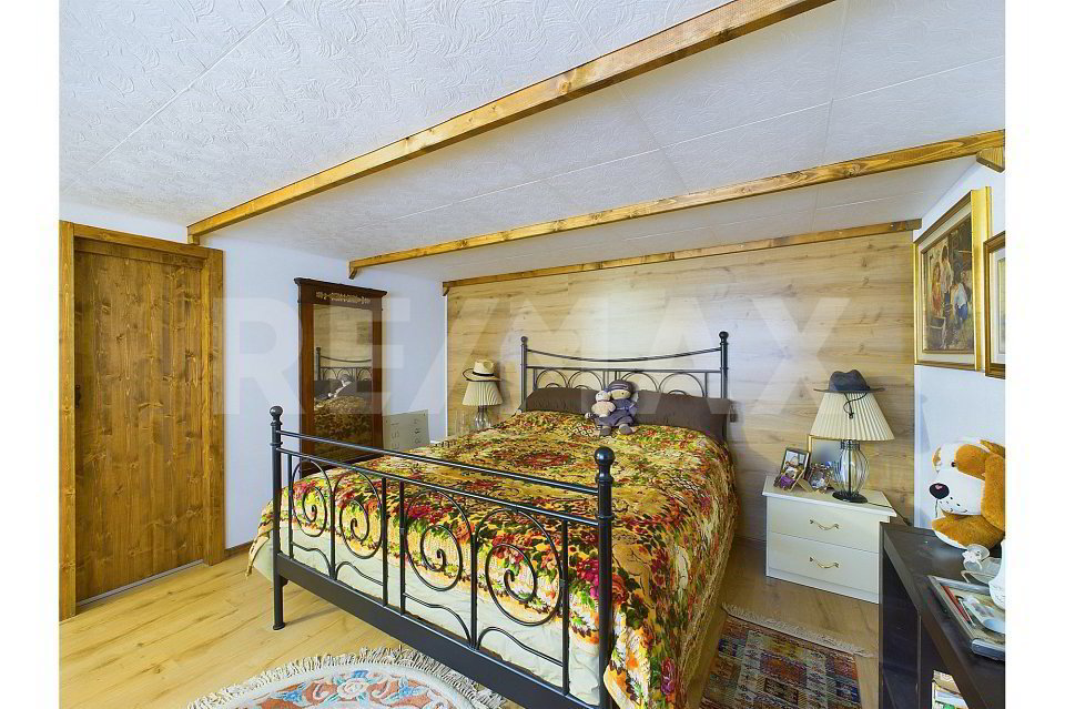 10 rooms House to buy in Torre - image 1/13