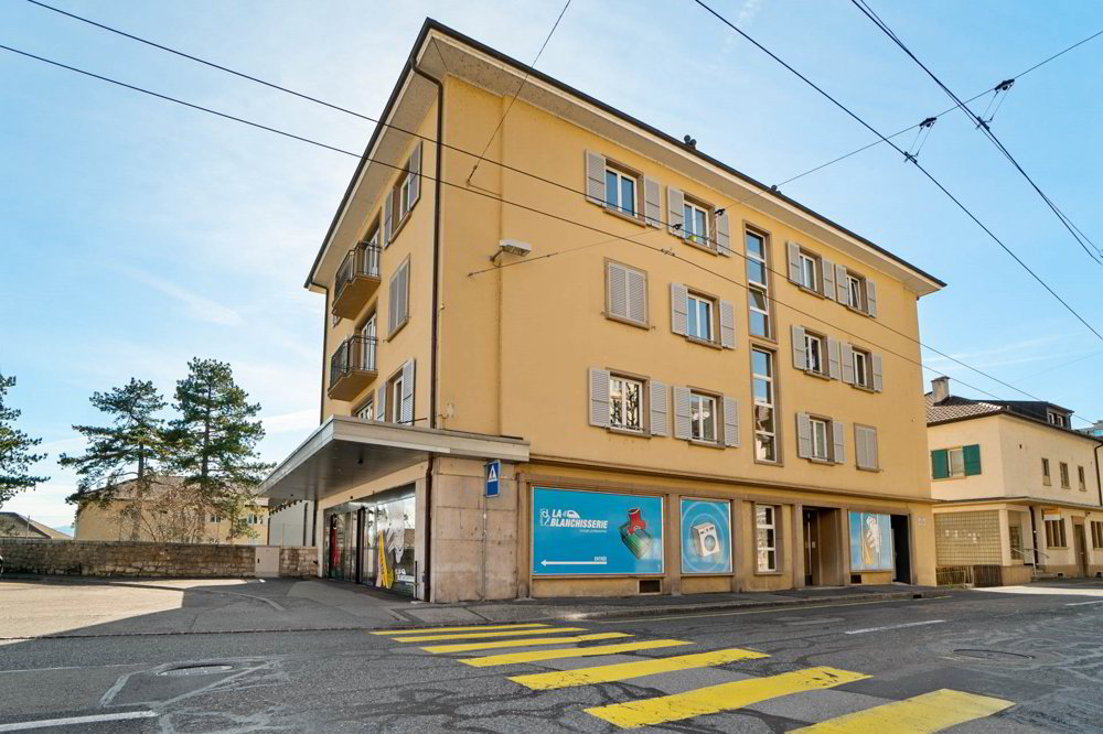 3 rooms Apartment for rent in Neuchâtel - image 1/10