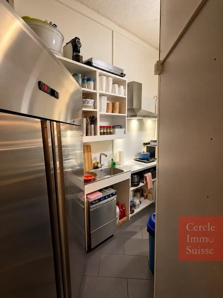 null rooms Office & Commercial to buy in Geneva - image 1/5