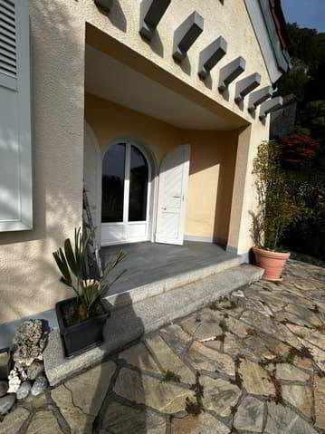 Appartement 4 pièces à acheter à Montreux - image 1/13