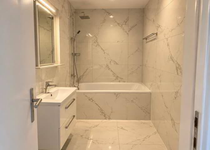 6.5 rooms Apartment for rent in Genève - image 1/5