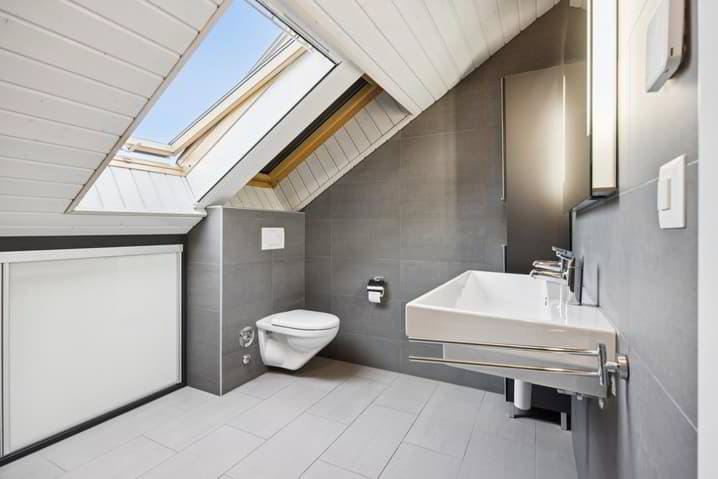 5.5 rooms Apartment to buy in Etoy - image 1/10