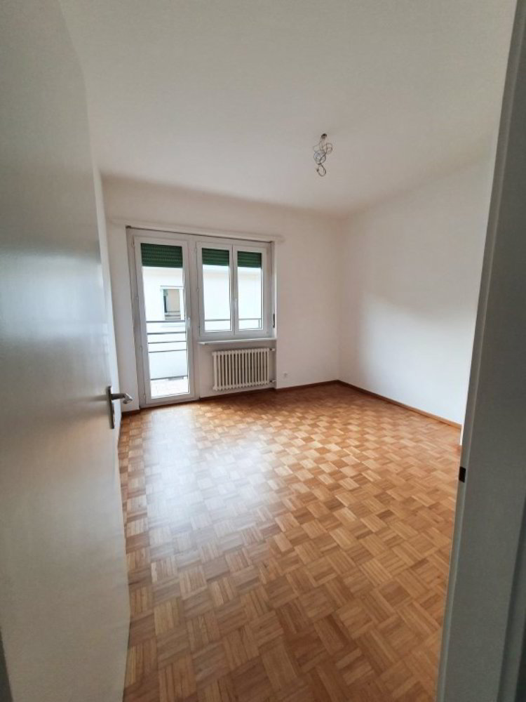3.5 rooms Apartment for rent in Lugano - image 1/6