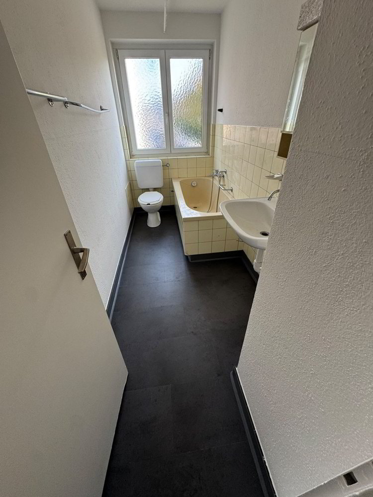 3 rooms Apartment for rent in Winterthur - image 1/7