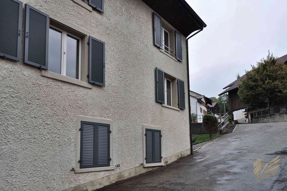Appartamento di 3.5 locali in affitto a Läufelfingen - immagine 1/13