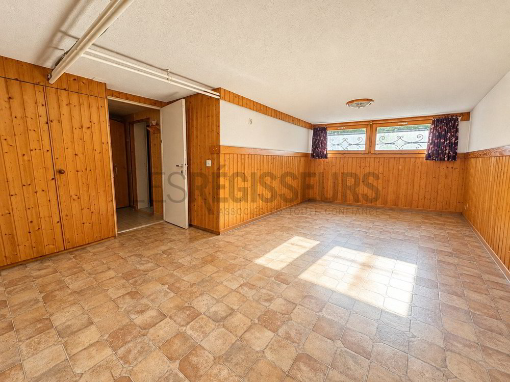 6 rooms House to buy in Thônex - image 1/5