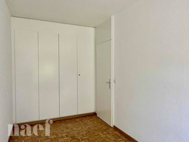 4 rooms Apartment for rent in Genf - image 1/13
