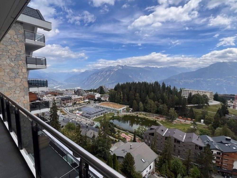 3.5 rooms Apartment to buy in Crans-Montana - image 1/7