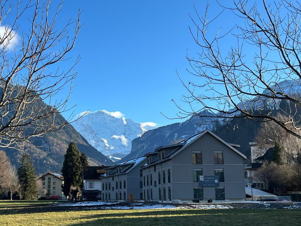 null rooms Car park, garage for rent in Interlaken - image 1/1