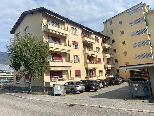 4.5 rooms Apartment to buy in Chiasso - image 1/17
