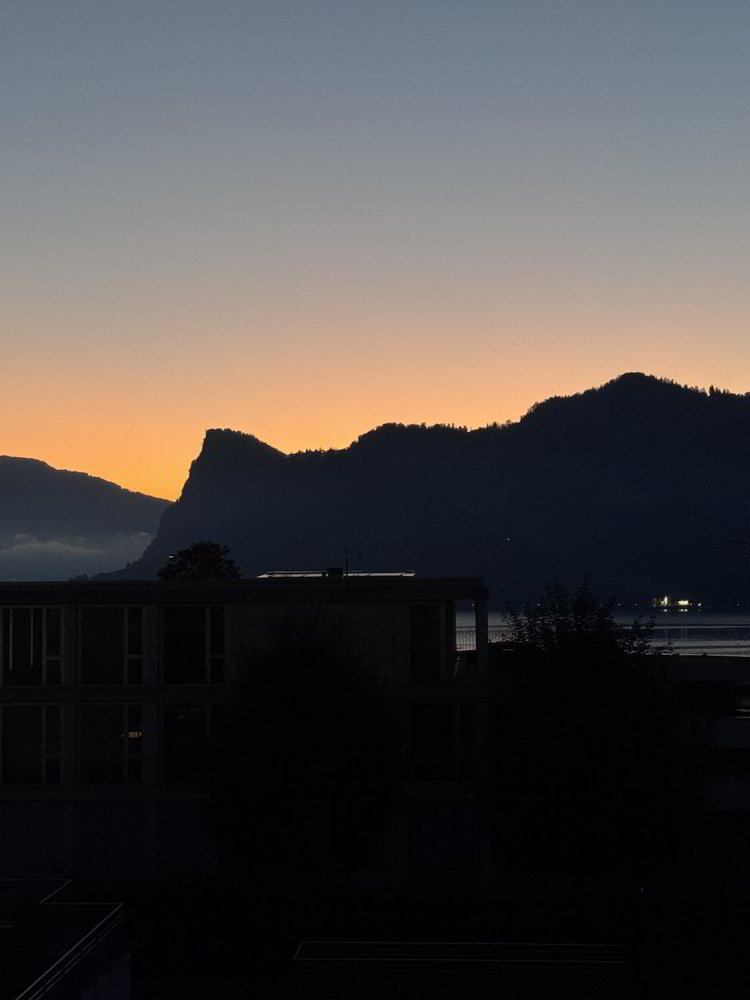 4 rooms Apartment for rent in Hergiswil NW - image 1/10