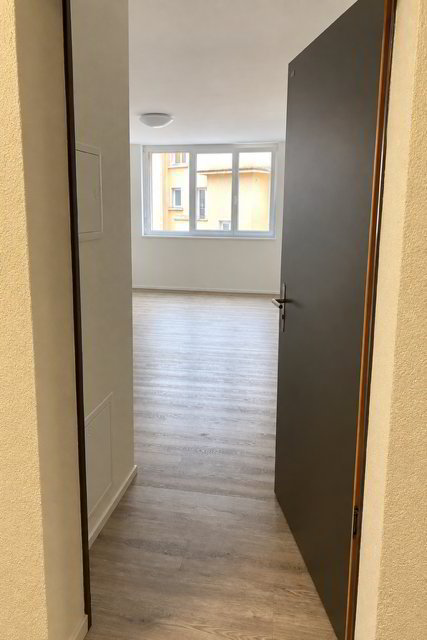 1 rooms Apartment for rent in Neuchâtel - image 1/3