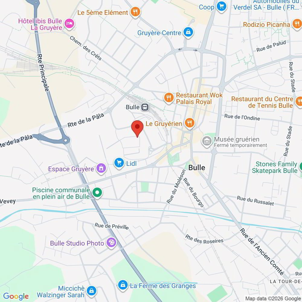 6.5 rooms House for rent in Bulle - image 1/14