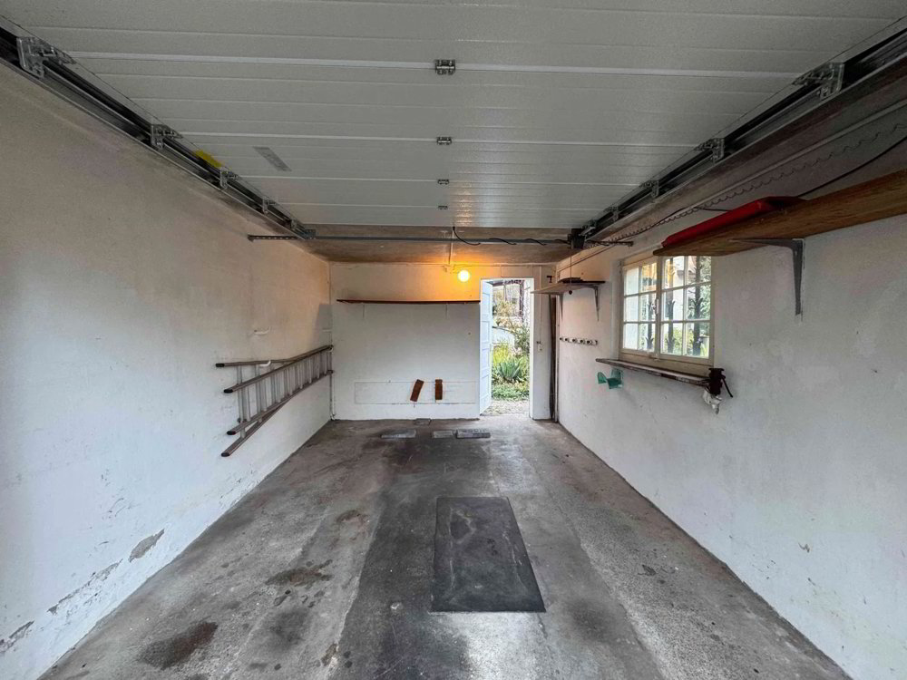null rooms Car park, garage for rent in Aarau - image 1/5