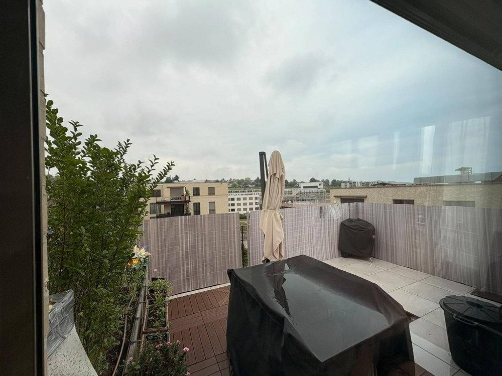 4 rooms Apartment for rent in Bussigny - image 1/5