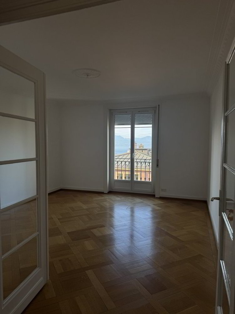 3 rooms Apartment for rent in Lausanne - image 1/6