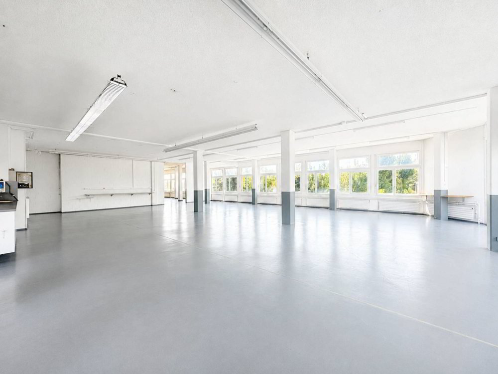 GRAND-LAUSANNE - SURFACE COMMERCIALE & INDUSTRIELLE