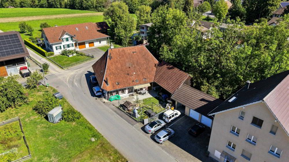 4 rooms House to buy in Oberkulm - image 1/12