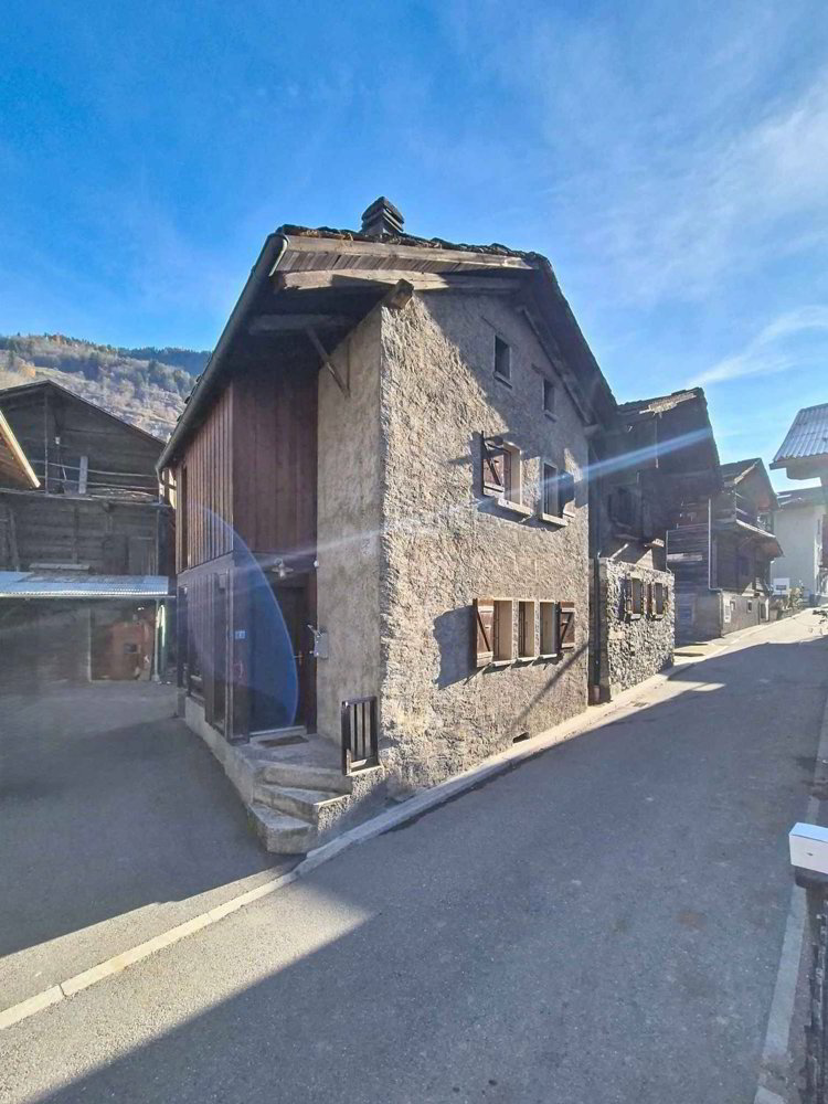 4 rooms House to buy in Bruson - image 1/12