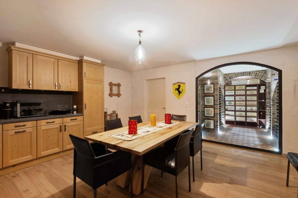 6 rooms Apartment to buy in Chardonne - image 1/13