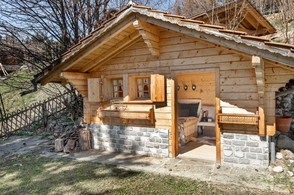 9 rooms House to buy in Gryon - image 1/11