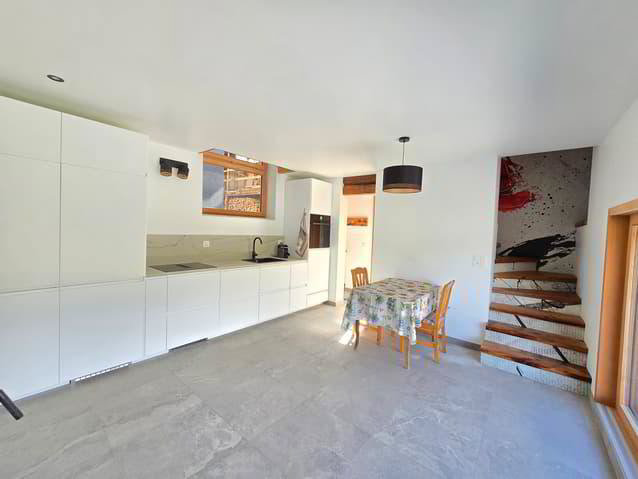 2.5 rooms House to buy in Nax - image 1/13