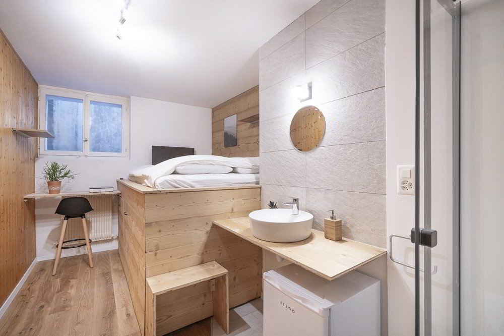 1 rooms Apartment to buy in Crans-Montana - image 1/6