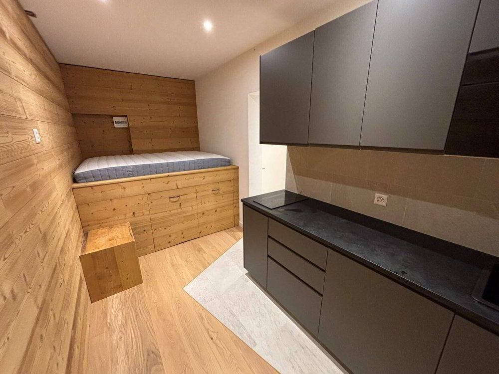 1 rooms Apartment to buy in Crans-Montana - image 1/6