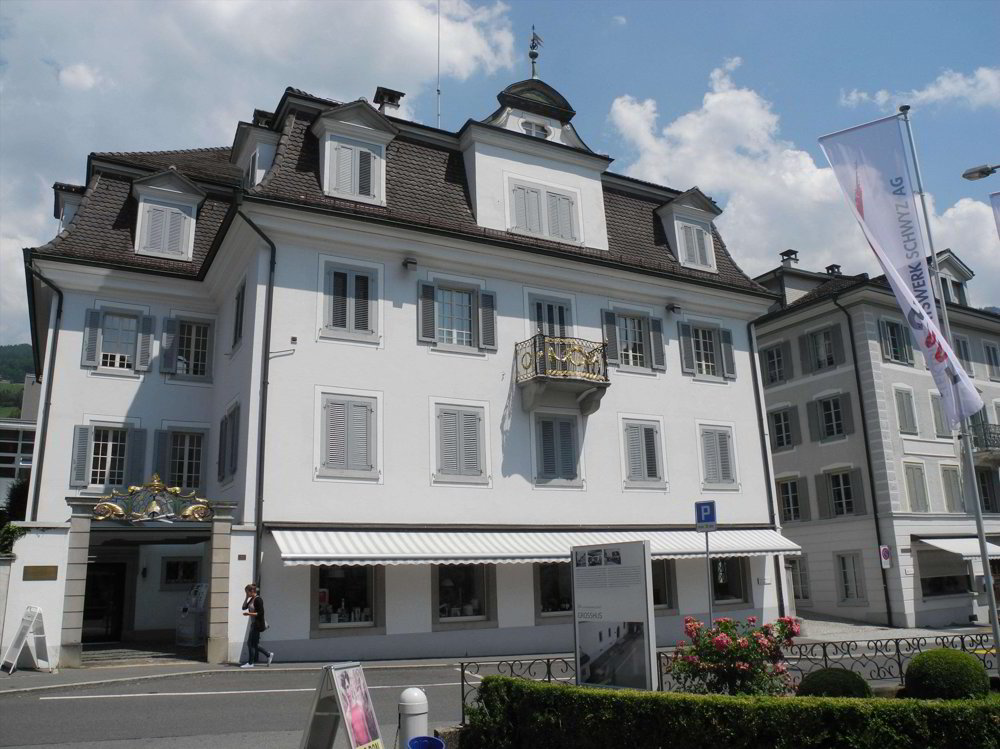 Ufficio & Commercio di null locali in affitto a Schwytz - immagine 1/1
