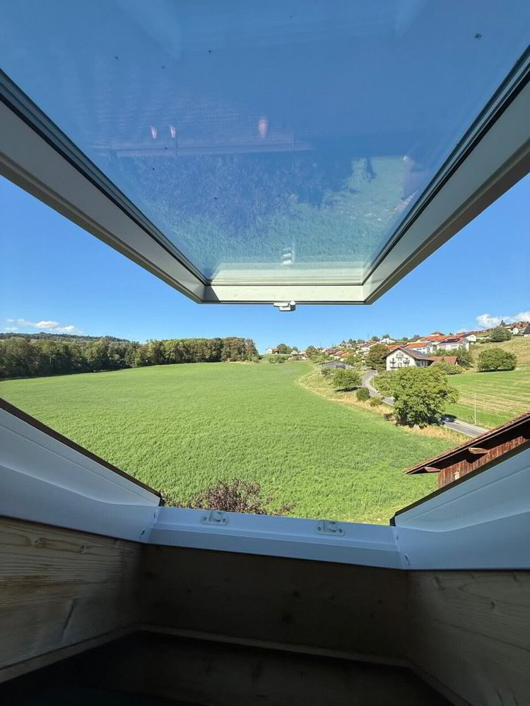 2 rooms Apartment for rent in Grandvaux - image 1/8
