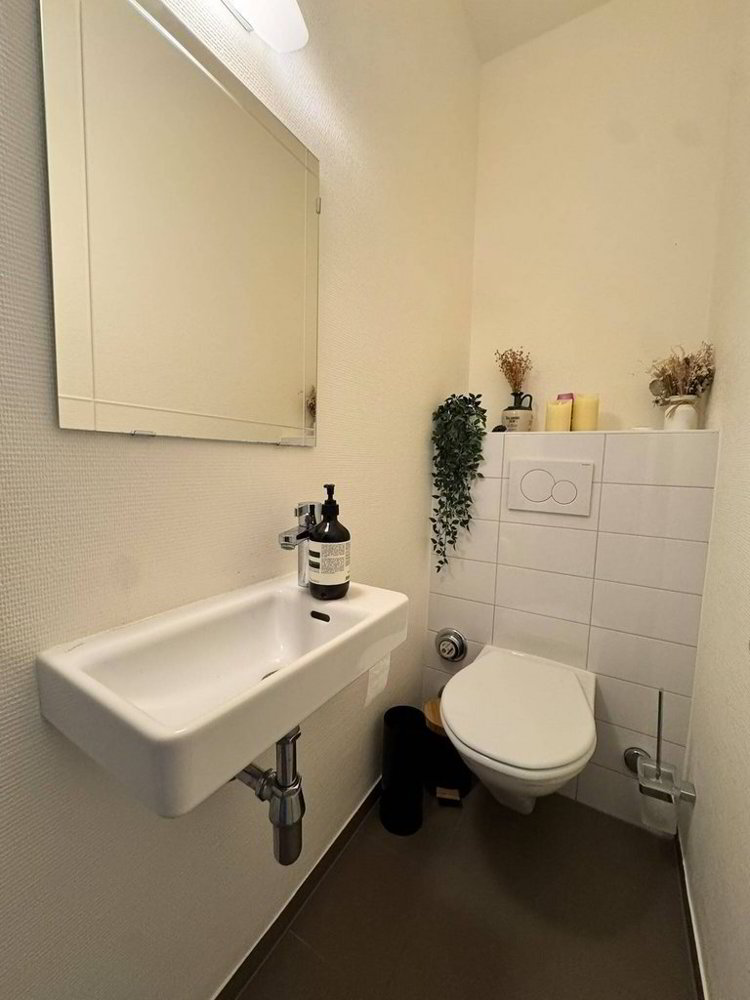 4 rooms Apartment for rent in Lausanne - image 1/9