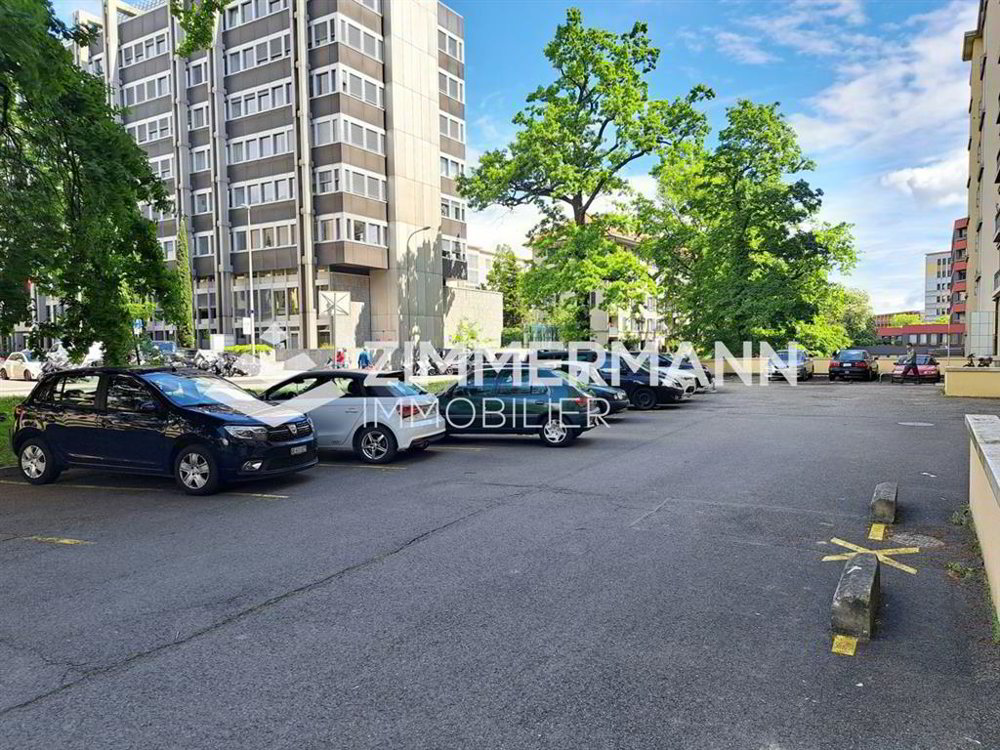 null rooms Car park, garage for rent in Genève - image 1/3
