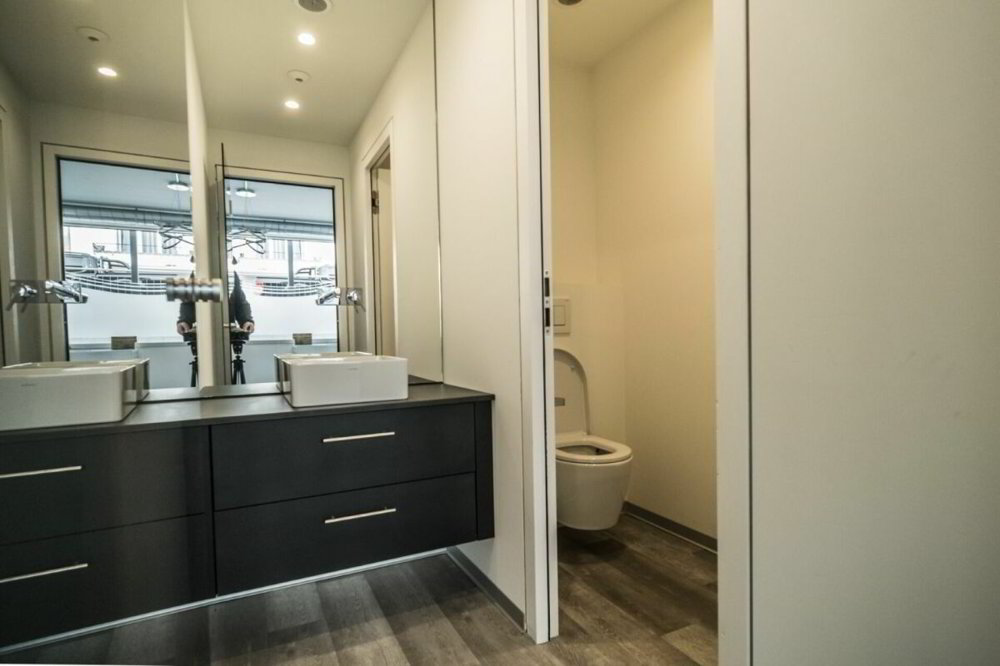null rooms Office & Commercial for rent in Fully - image 1/8