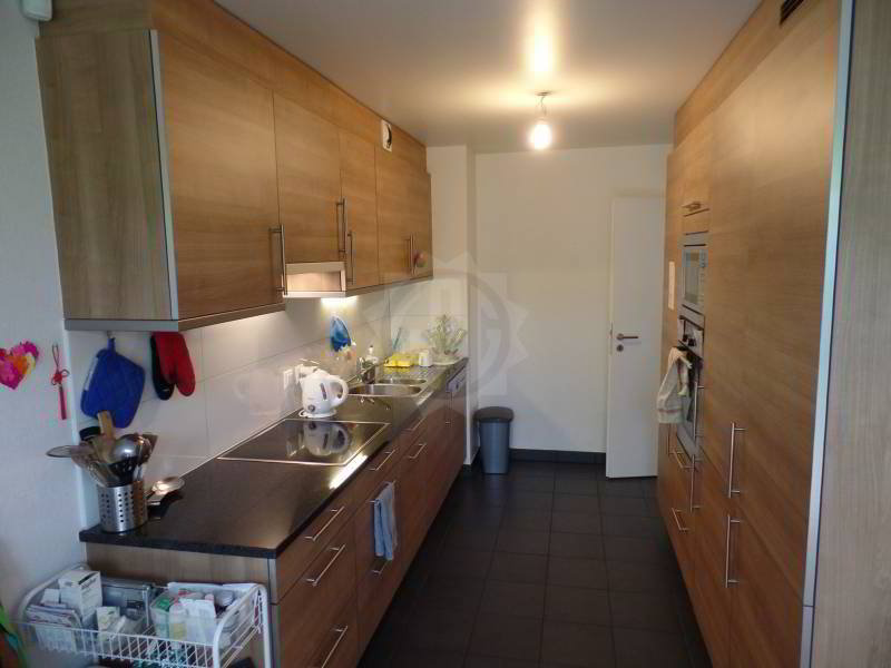 5 rooms Apartment for rent in Geneva - image 1/3